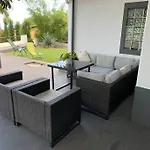 Casa Do Til, *