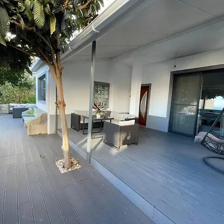 Casa Do Til, Feriehus