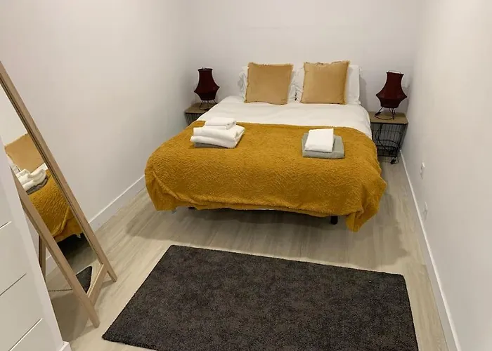 Casa Do Til, Tatil Evi