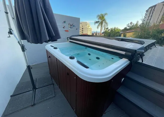 Casa Do Til, Tatil Evi *