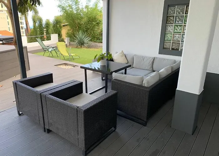 Casa Do Til, *